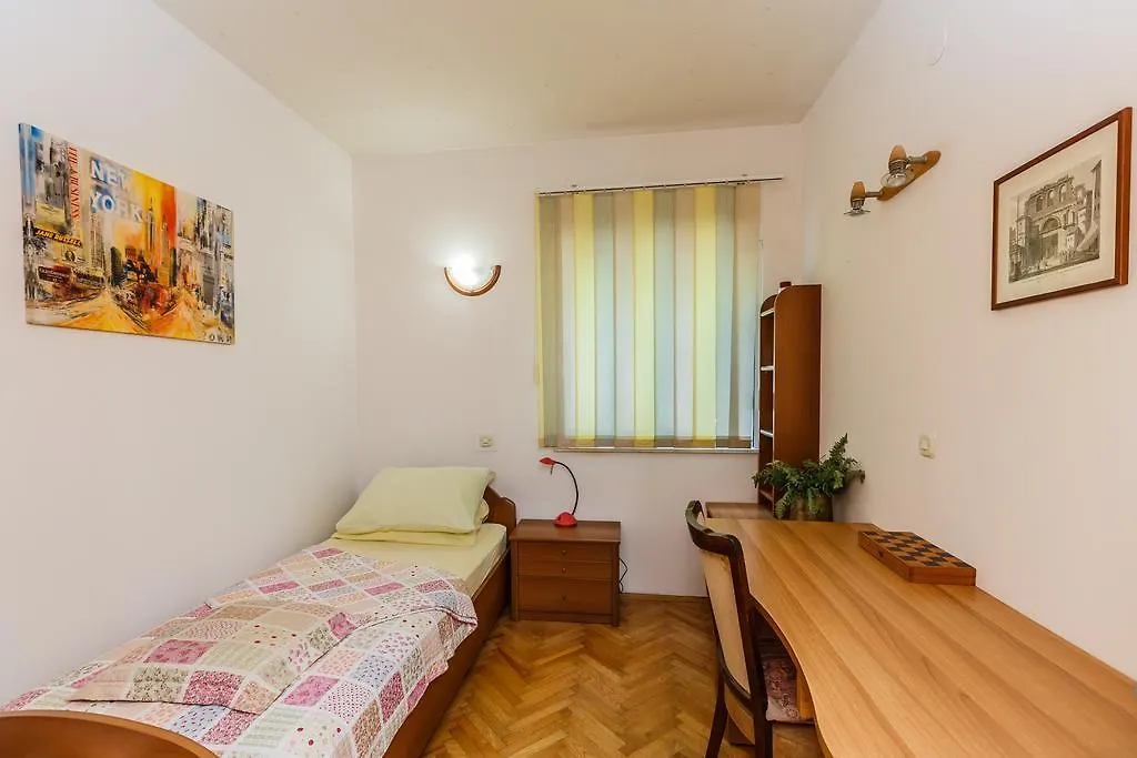 Apartments Ruzic Split